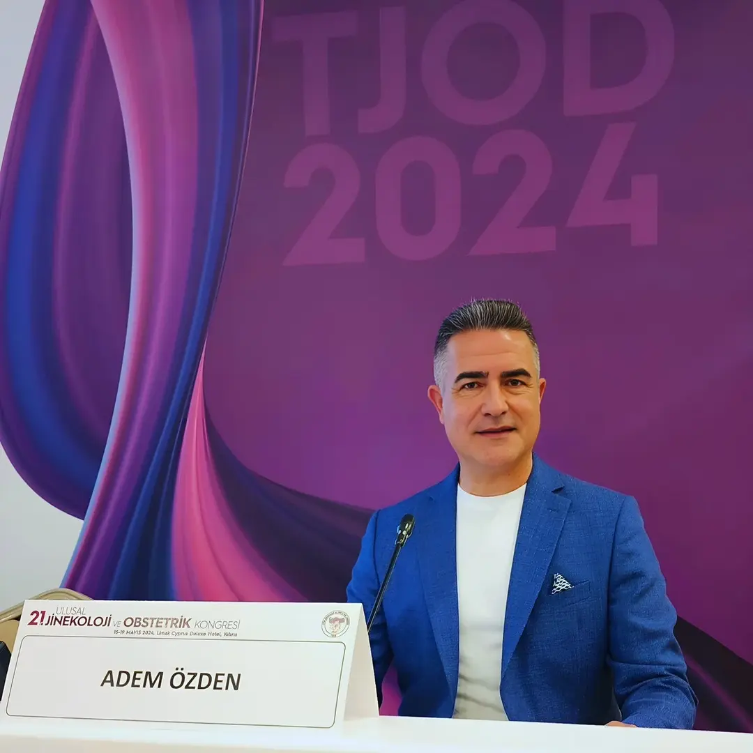 dr-adem-ozden-konferansta